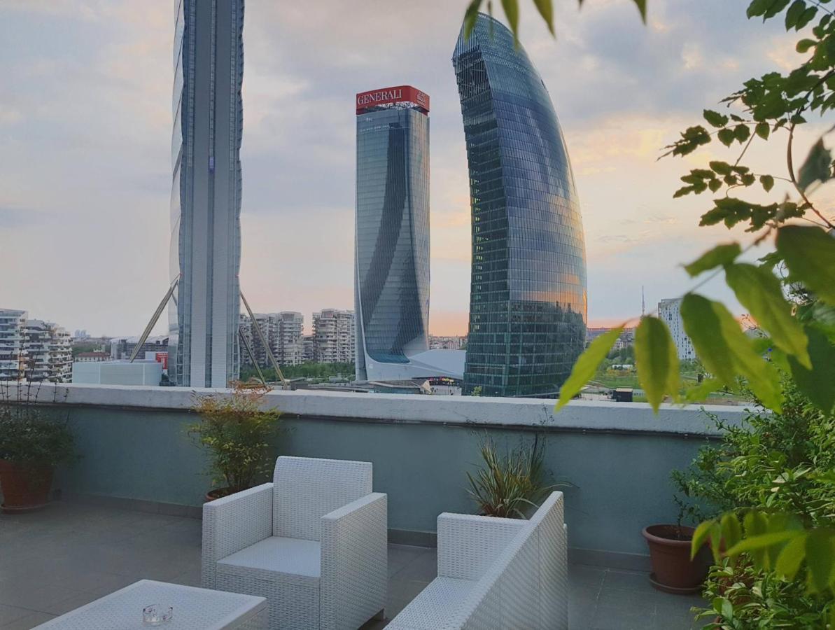 City Life Sky Apartment- Mico- Breathtaking Penthouse Мілан Екстер'єр фото